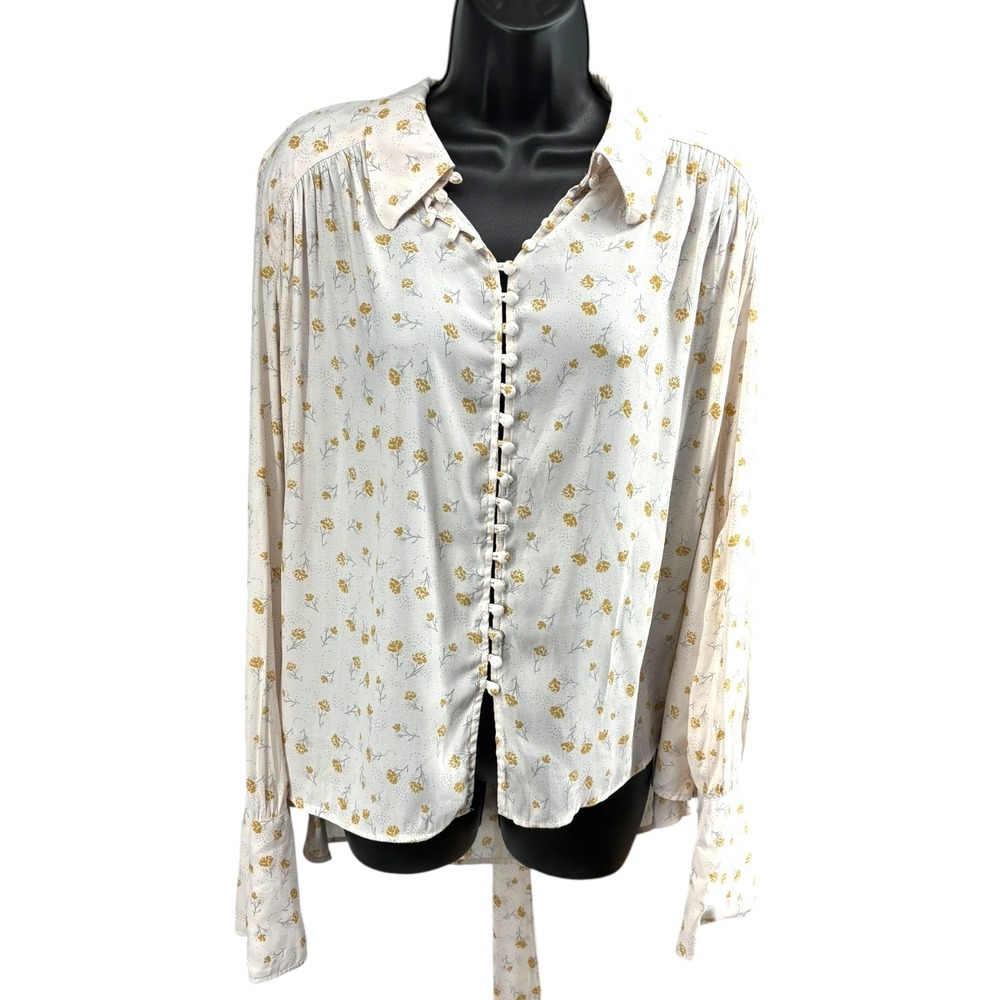 Free People Floral‎ Button Front Blouse M Tie Back Bell Sleeve Boho Romantic